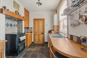 Photo 11- click for photo gallery